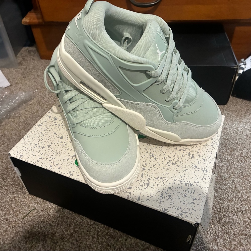 Jordan Air 4 RM Seafoam and Sail Shoes